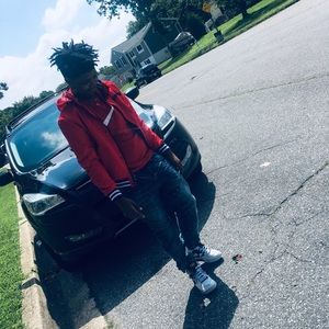 Meet your Posher, Domonic